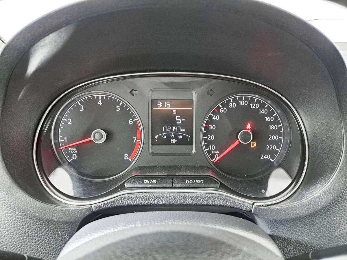 Б/У Фольксваген Поло 2014 года. Фото: #8