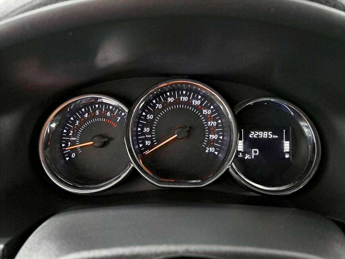 Б/У Рено Сандеро 2020 года. Фото: #10