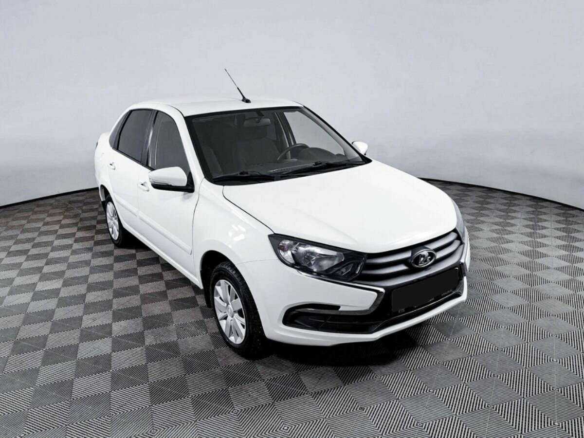 Б/У Лада (ВАЗ) Гранта 2020 года. Фото: #2