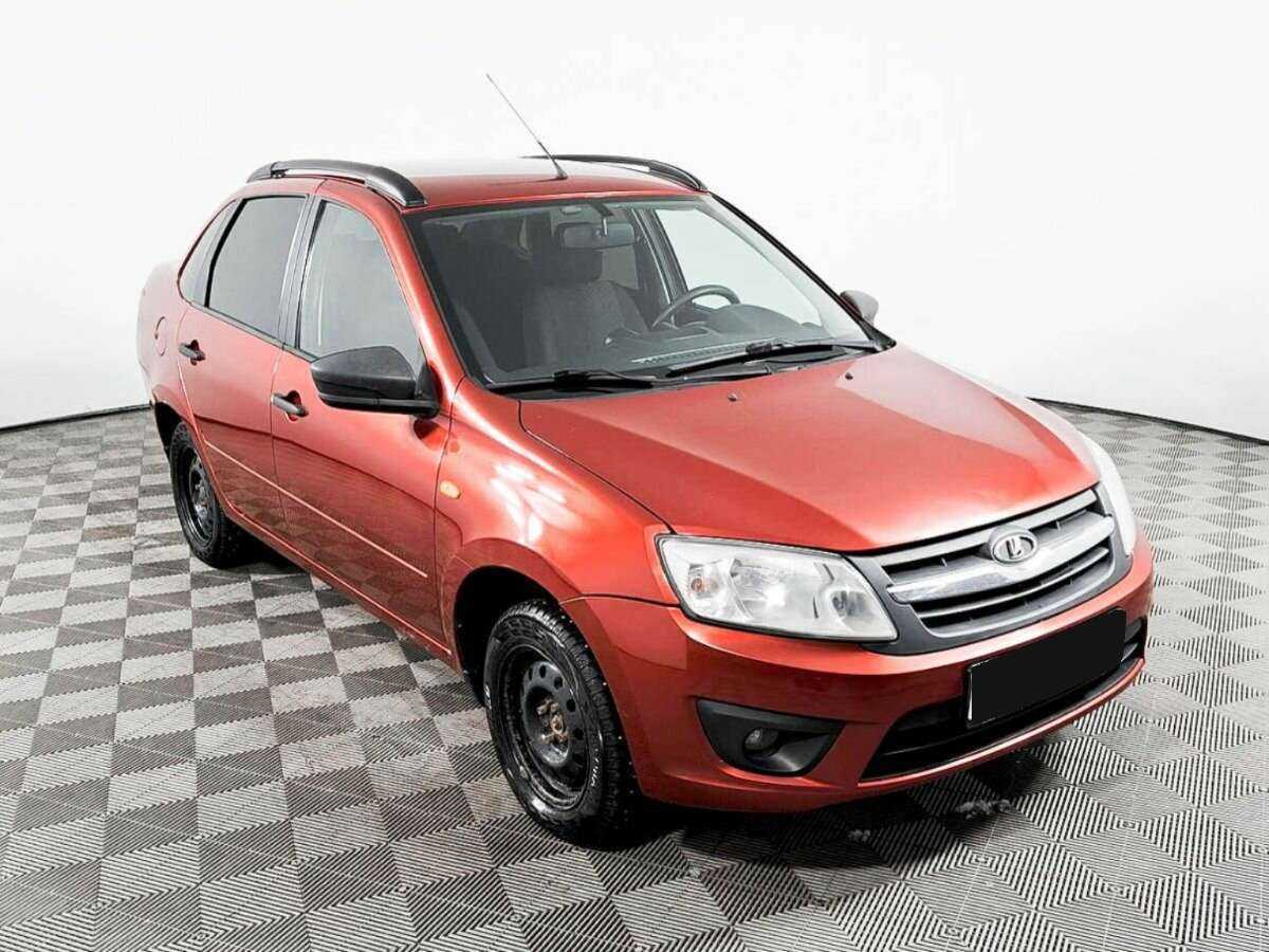 Б/У Лада (ВАЗ) Гранта 2016 года. Фото: #2