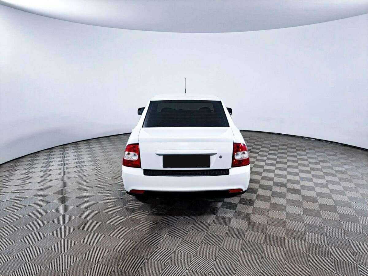 Lada (ВАЗ) Priora 2016 года с пробегом. Фото: #5