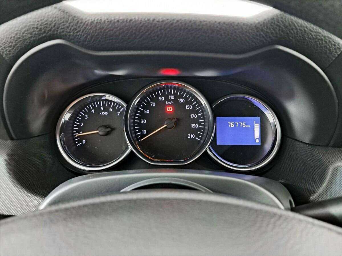 Б/У Рено Дастер 2018 года. Фото: #10