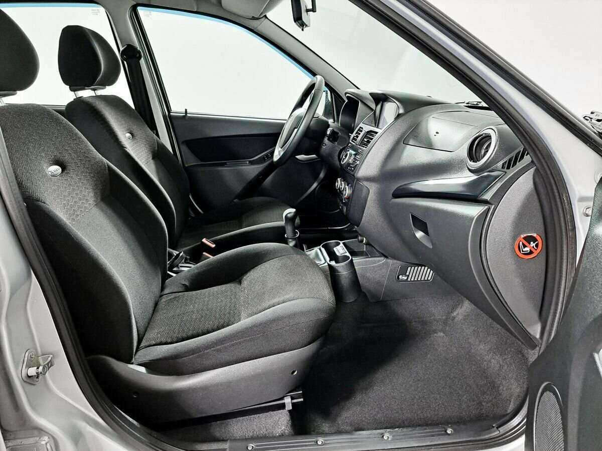 Б/У Лада (ВАЗ) Калина 2013 года. Фото: #8