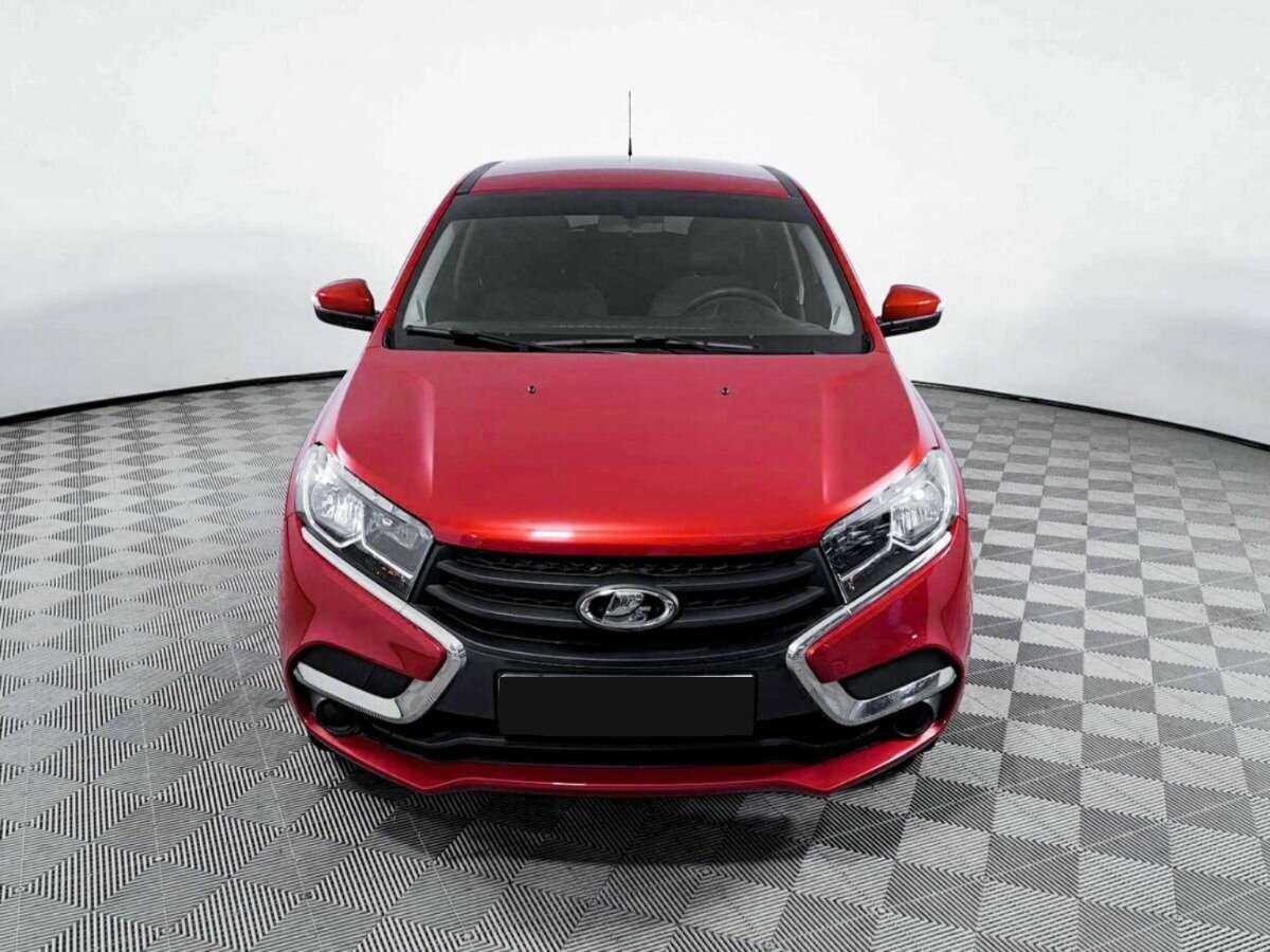 Б/У Лада (ВАЗ) ИКСРЭЙ 2018 года. Фото: #1