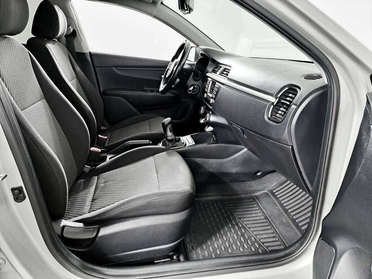 Б/У Киа Рио 2019 года. Фото: #8