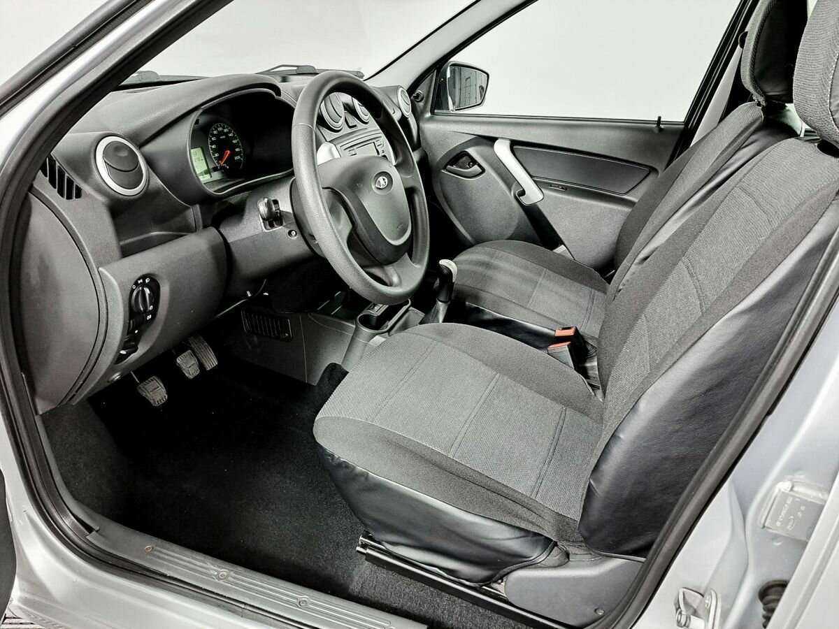 Б/У Лада (ВАЗ) Гранта 2016 года. Фото: #10