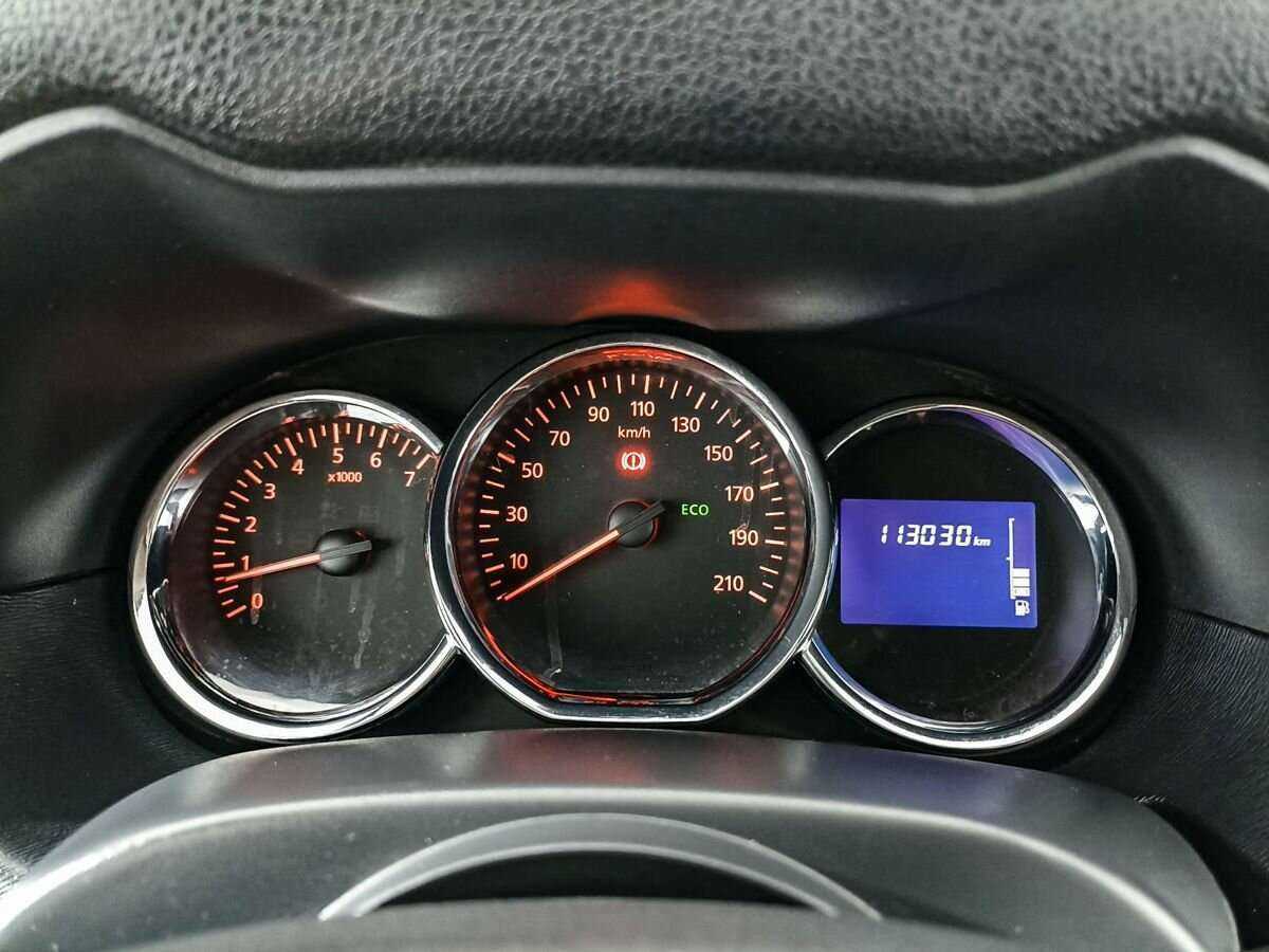 Б/У Ниссан Террано 2017 года. Фото: #10