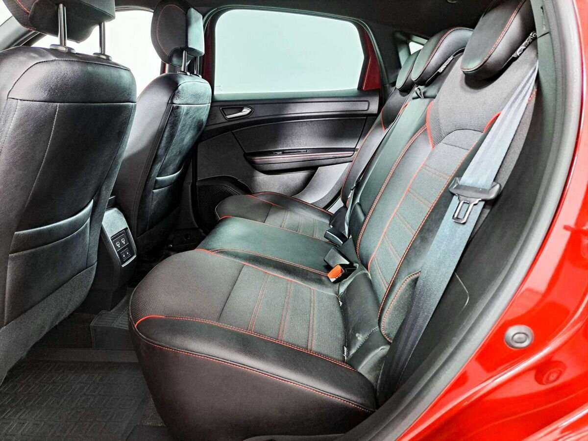 Renault Arkana 2021 года с пробегом. Фото: #9