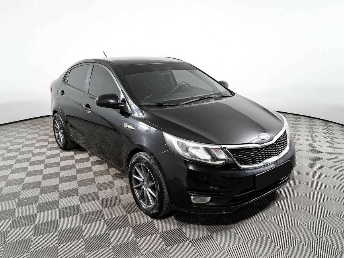 Б/У Киа Рио 2016 года. Фото: #2