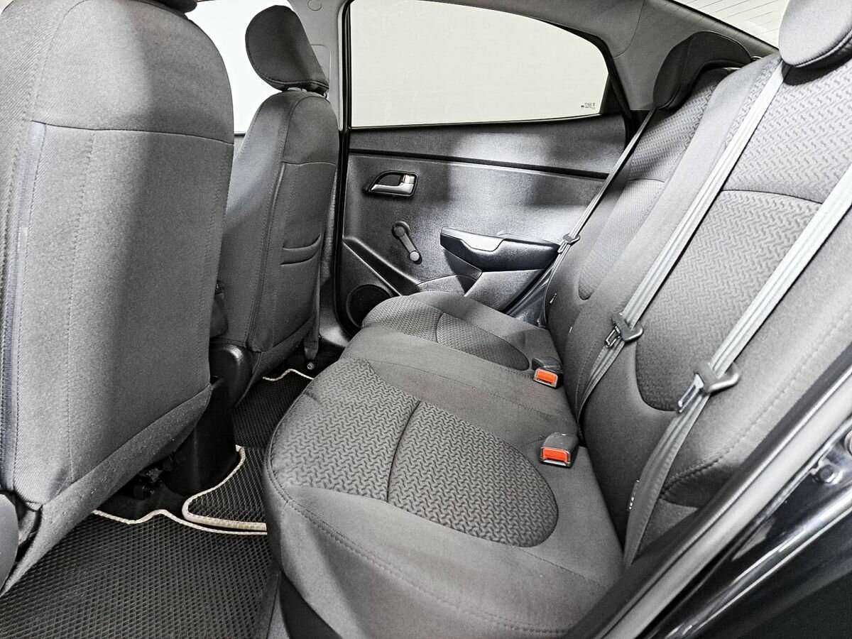 Б/У Киа Рио 2016 года. Фото: #9