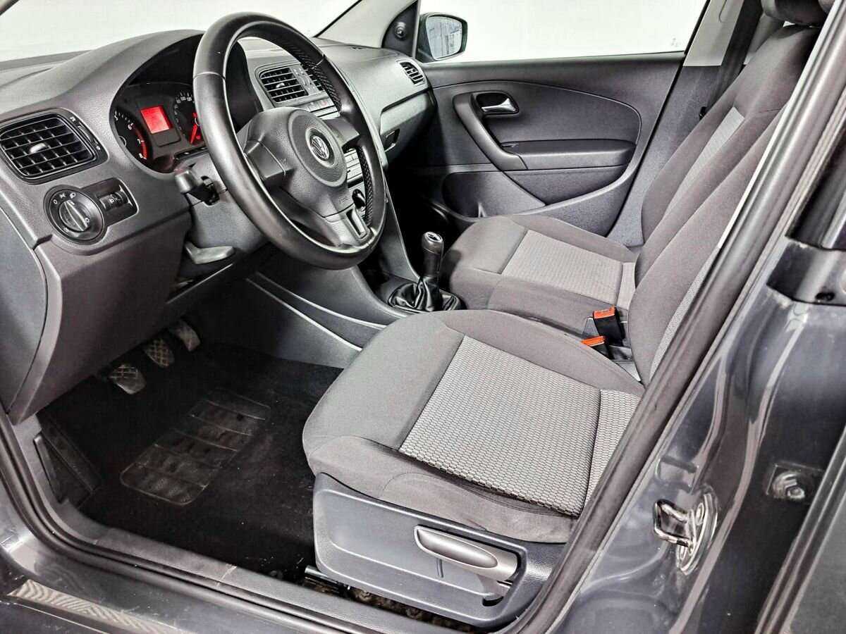 Б/У Фольксваген Поло 2012 года. Фото: #15