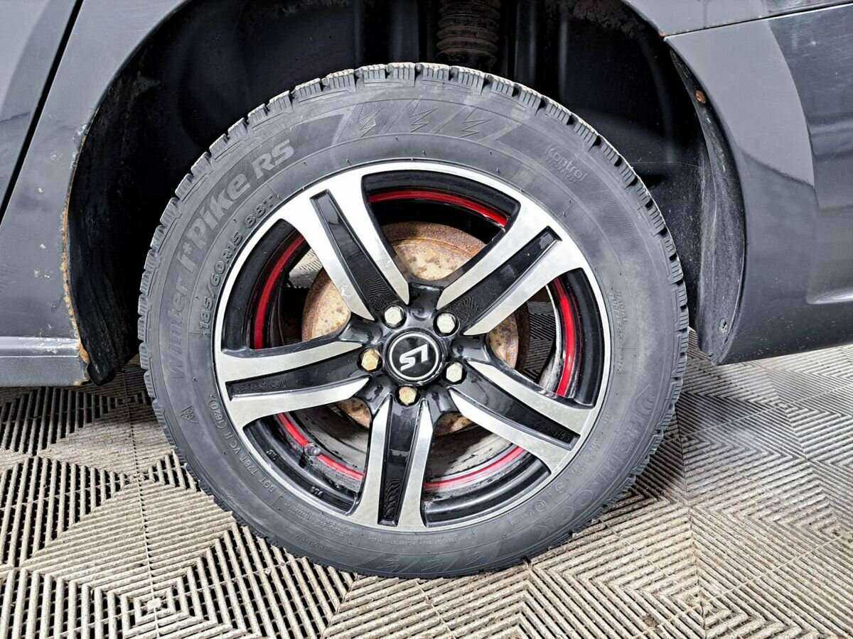 Б/У Фольксваген Поло 2012 года. Фото: #17