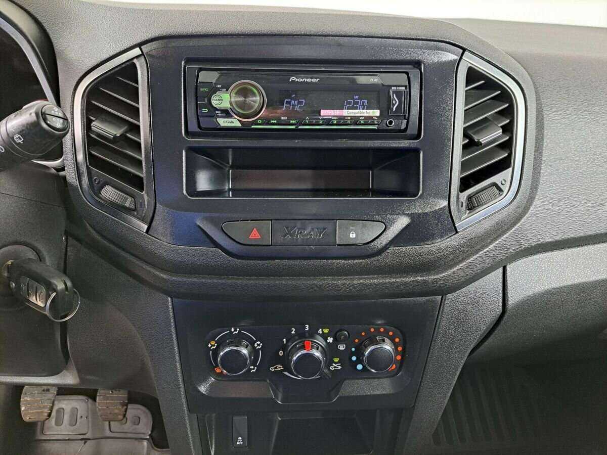 Б/У Лада (ВАЗ) ИКСРЭЙ 2019 года. Фото: #14