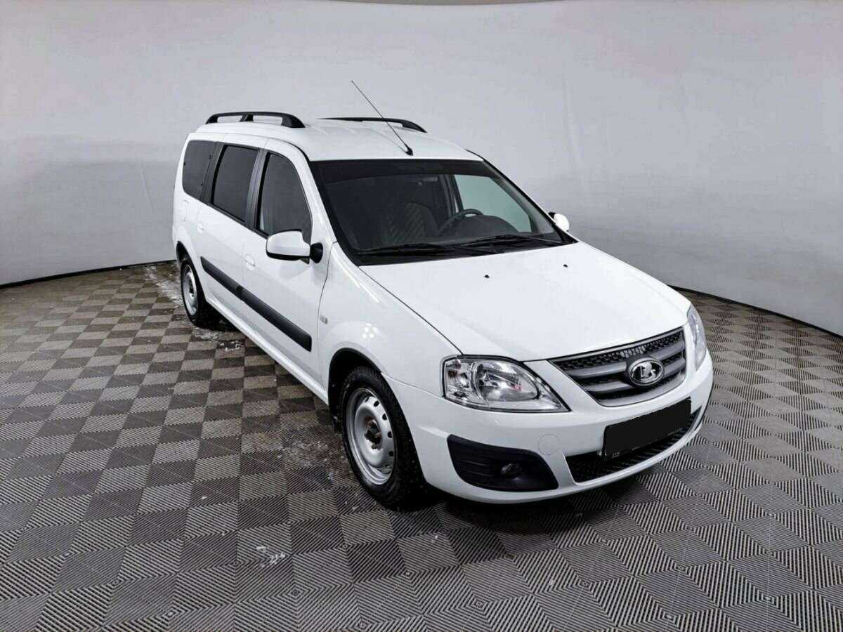 Б/У Лада (ВАЗ) Ларгус 2021 года. Фото: #2