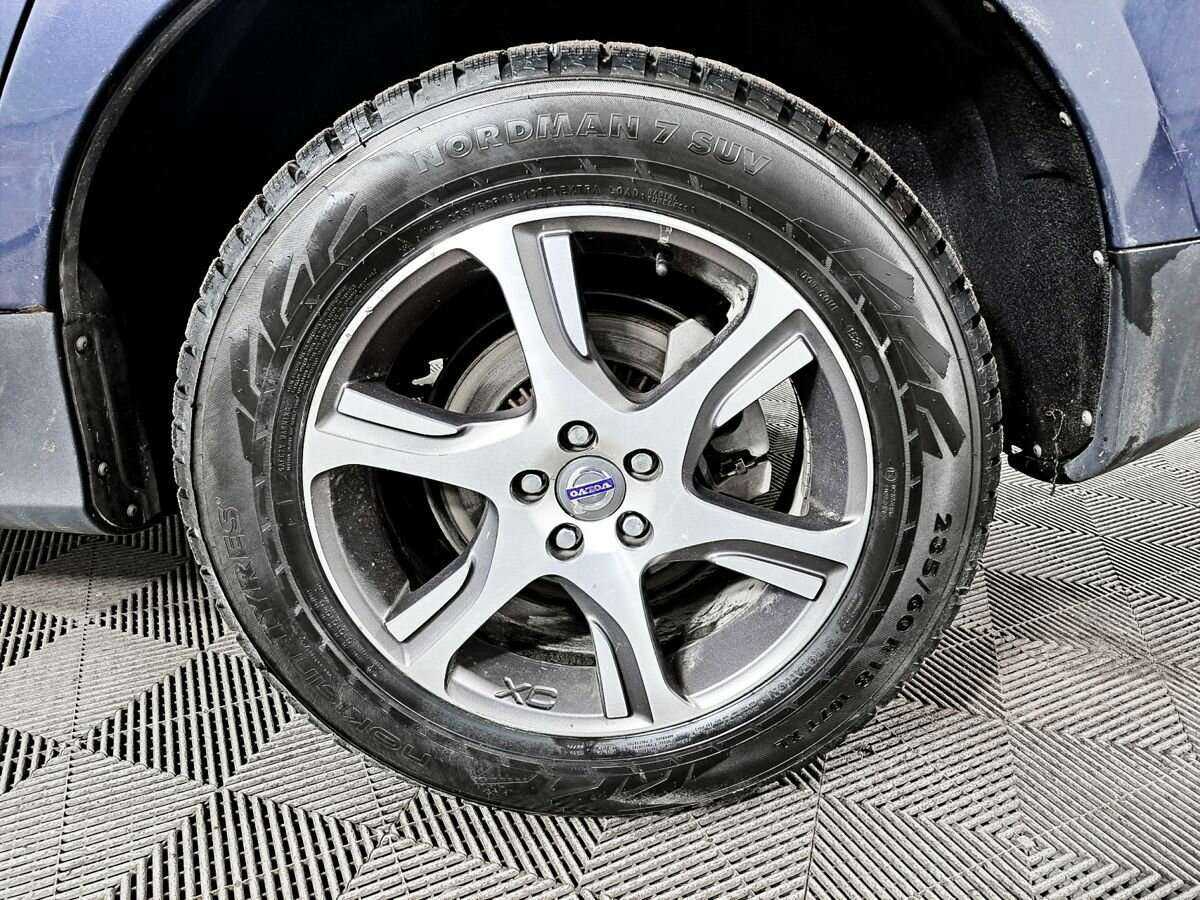 Б/У Вольво ИксЦ60 2012 года. Фото: #17