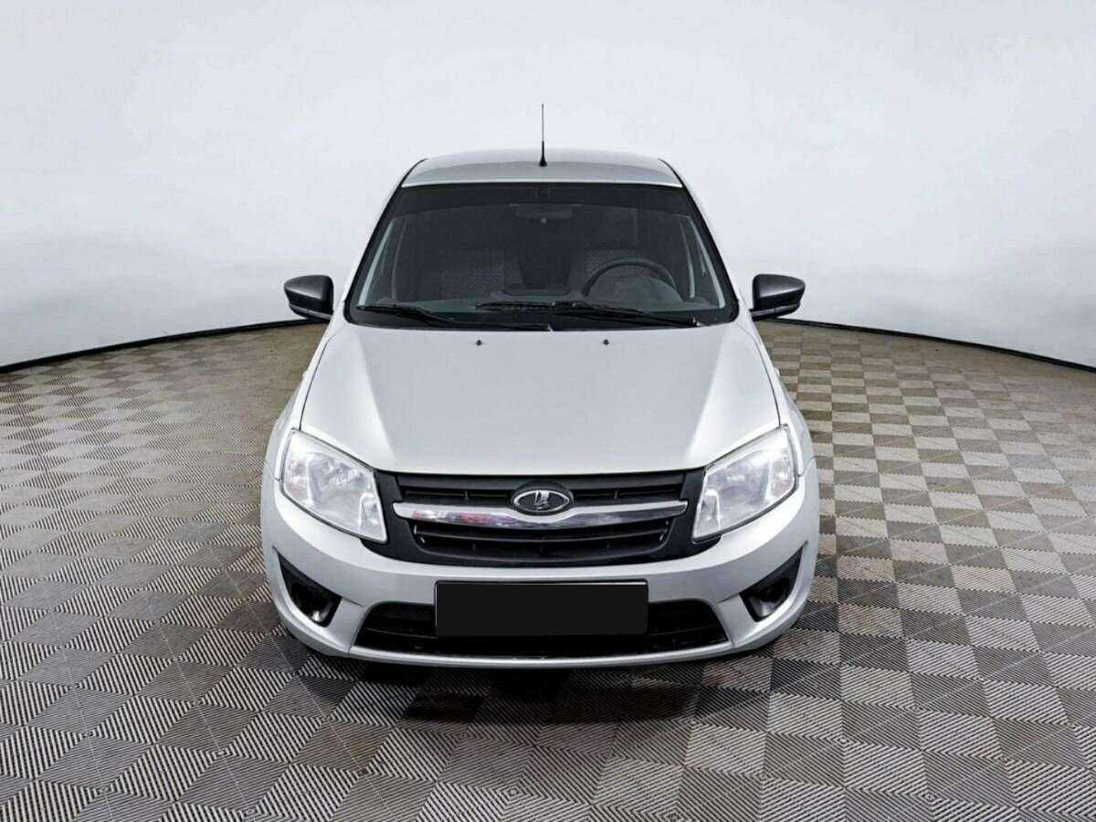 Б/У Лада (ВАЗ) Гранта 2018 года. Фото: #1