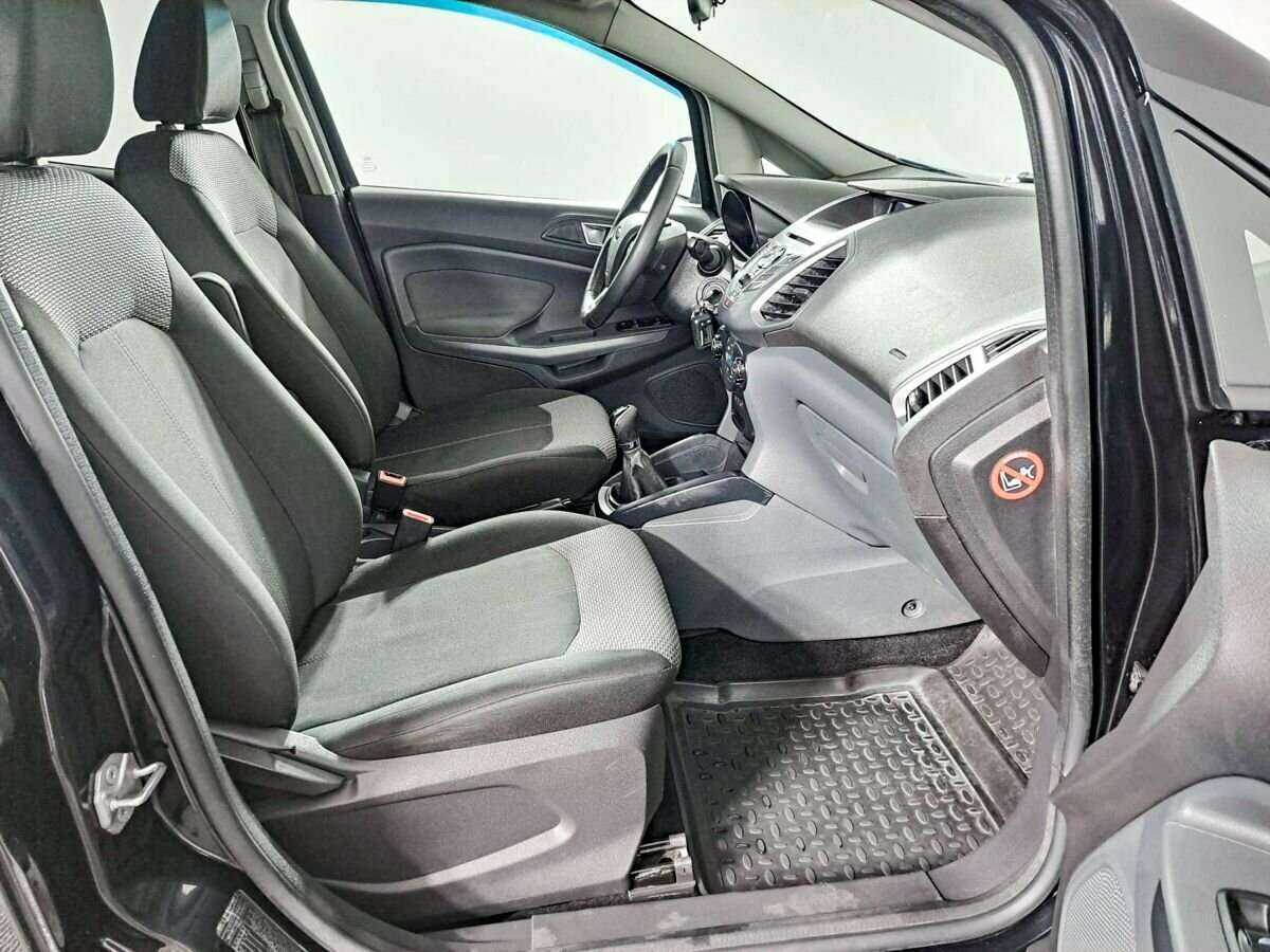 Б/У Форд ЭкоСпорт 2015 года. Фото: #8