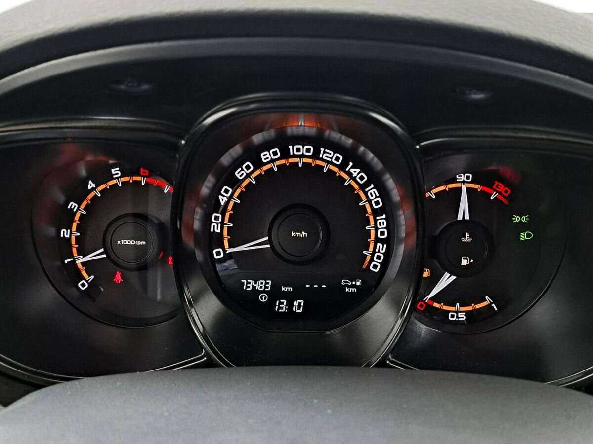 Б/У Лада (ВАЗ) Веста 2019 года. Фото: #7