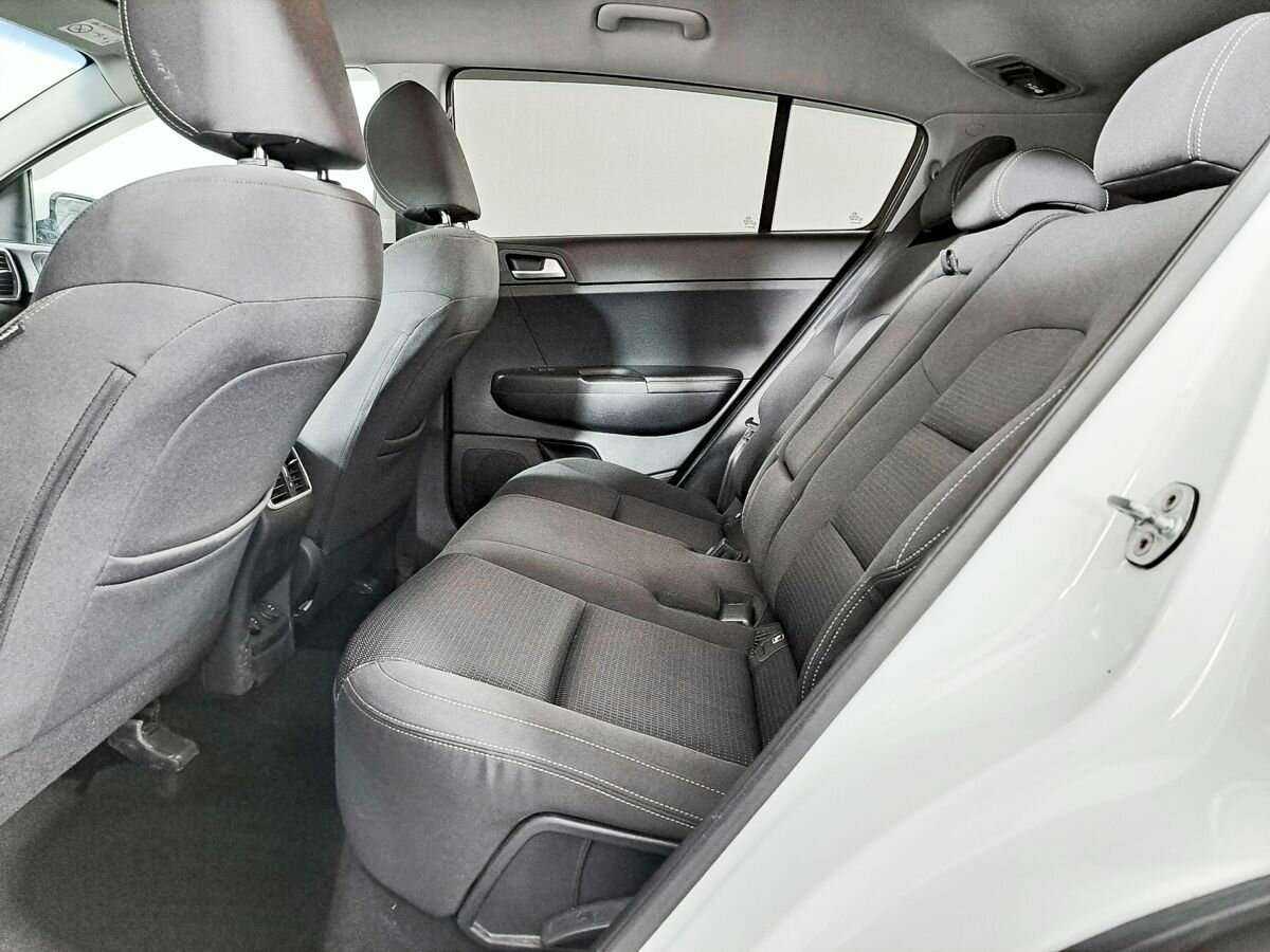 Б/У Киа Спортейдж 2016 года. Фото: #7