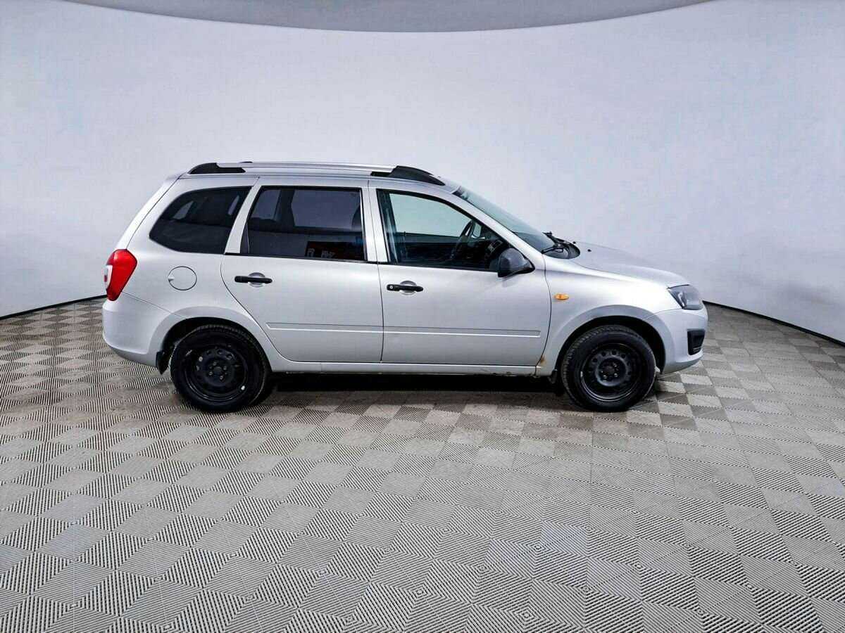 Б/У Лада (ВАЗ) Калина 2015 года. Фото: #3