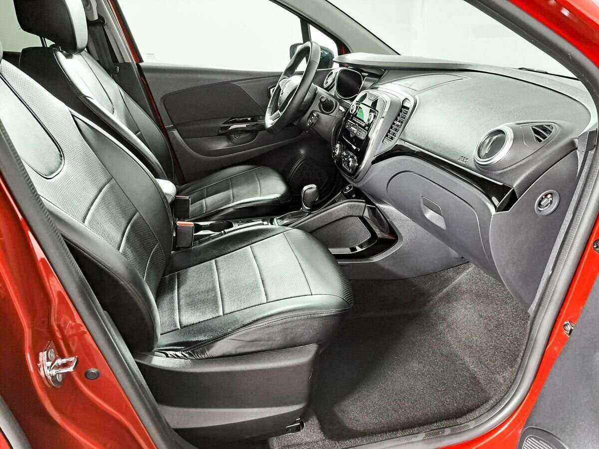 Б/У Рено Каптюр 2020 года. Фото: #8