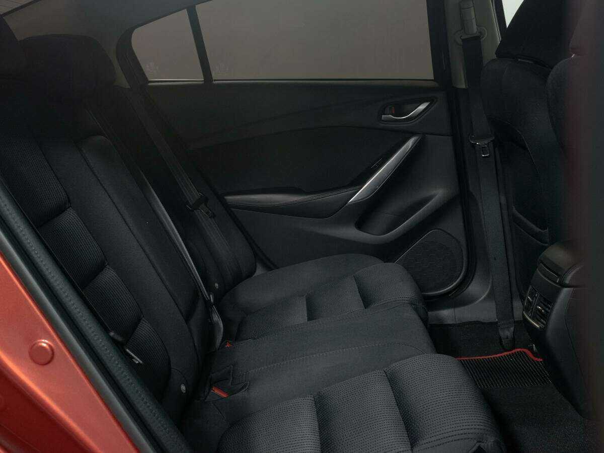 Б/У Мазда 6 2014 года. Фото: #12