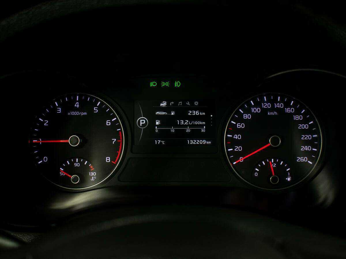 Б/У Киа Оптима 2016 года. Фото: #10