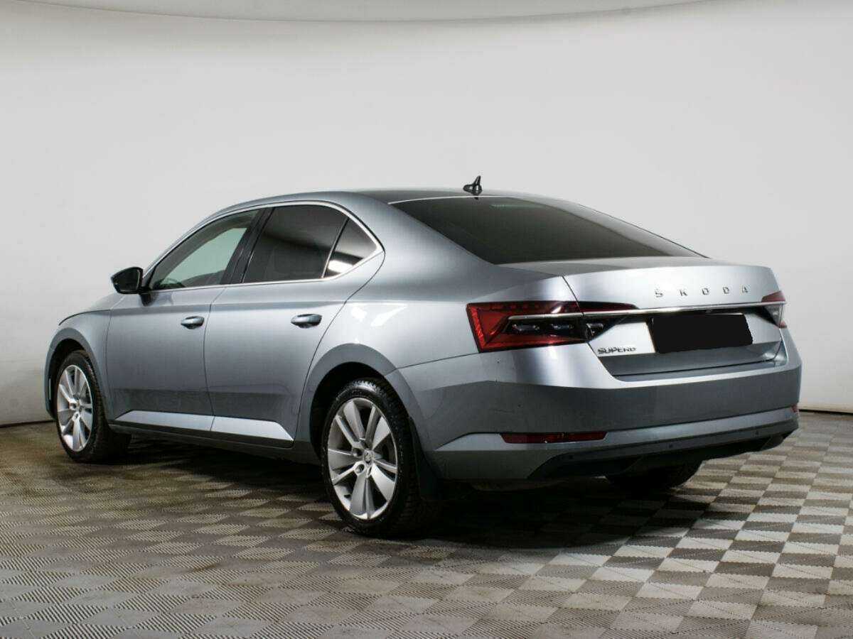Skoda Superb 2019 года с пробегом. Фото: #5