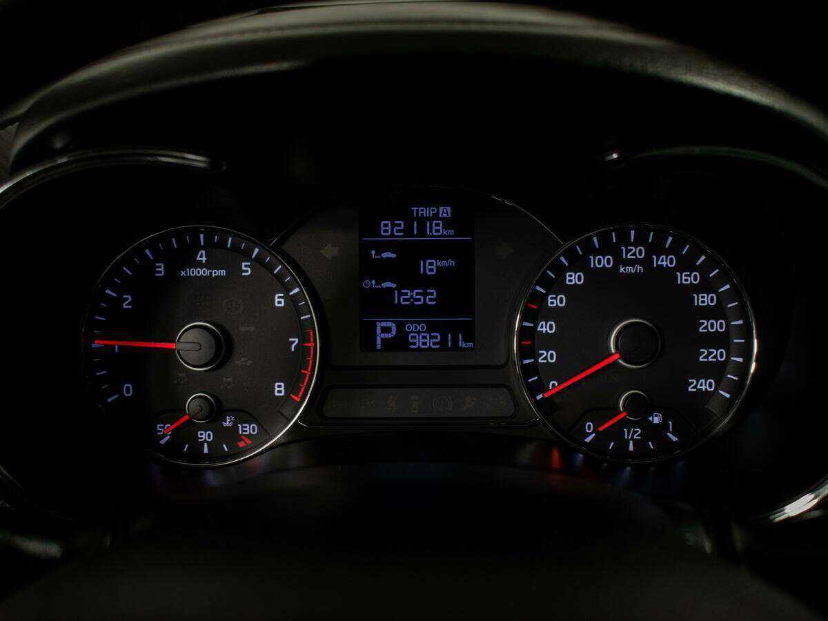 Б/У Киа Церато 2014 года. Фото: #11