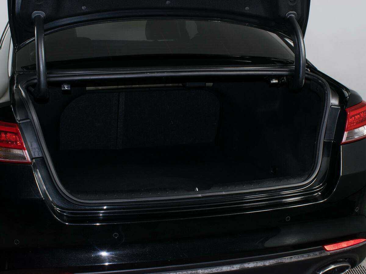 Б/У Киа Оптима 2017 года. Фото: #8