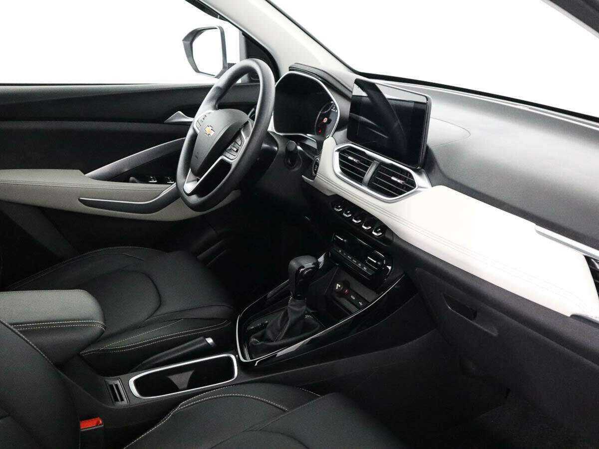 Chevrolet Captiva 2022 года с пробегом. Фото: #6