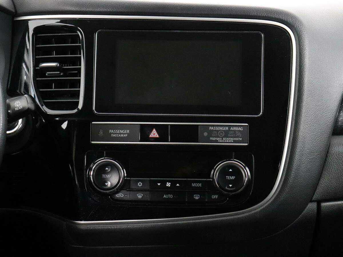 Mitsubishi Outlander 2018 года с пробегом. Фото: #11