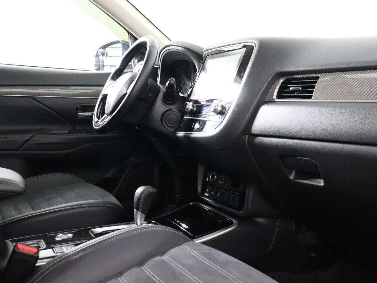Mitsubishi Outlander 2022 года с пробегом. Фото: #6