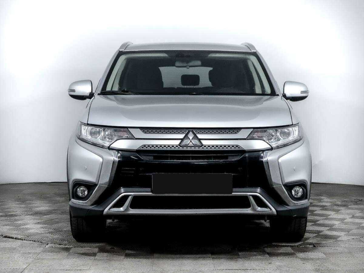 Mitsubishi Outlander 2019 года с пробегом. Фото: #1