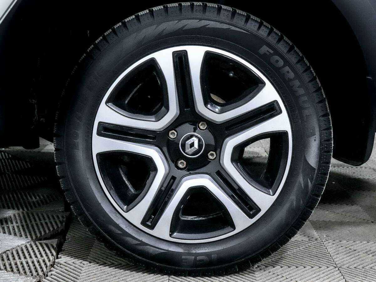 Б/У Рено Логан 2020 года. Фото: #12