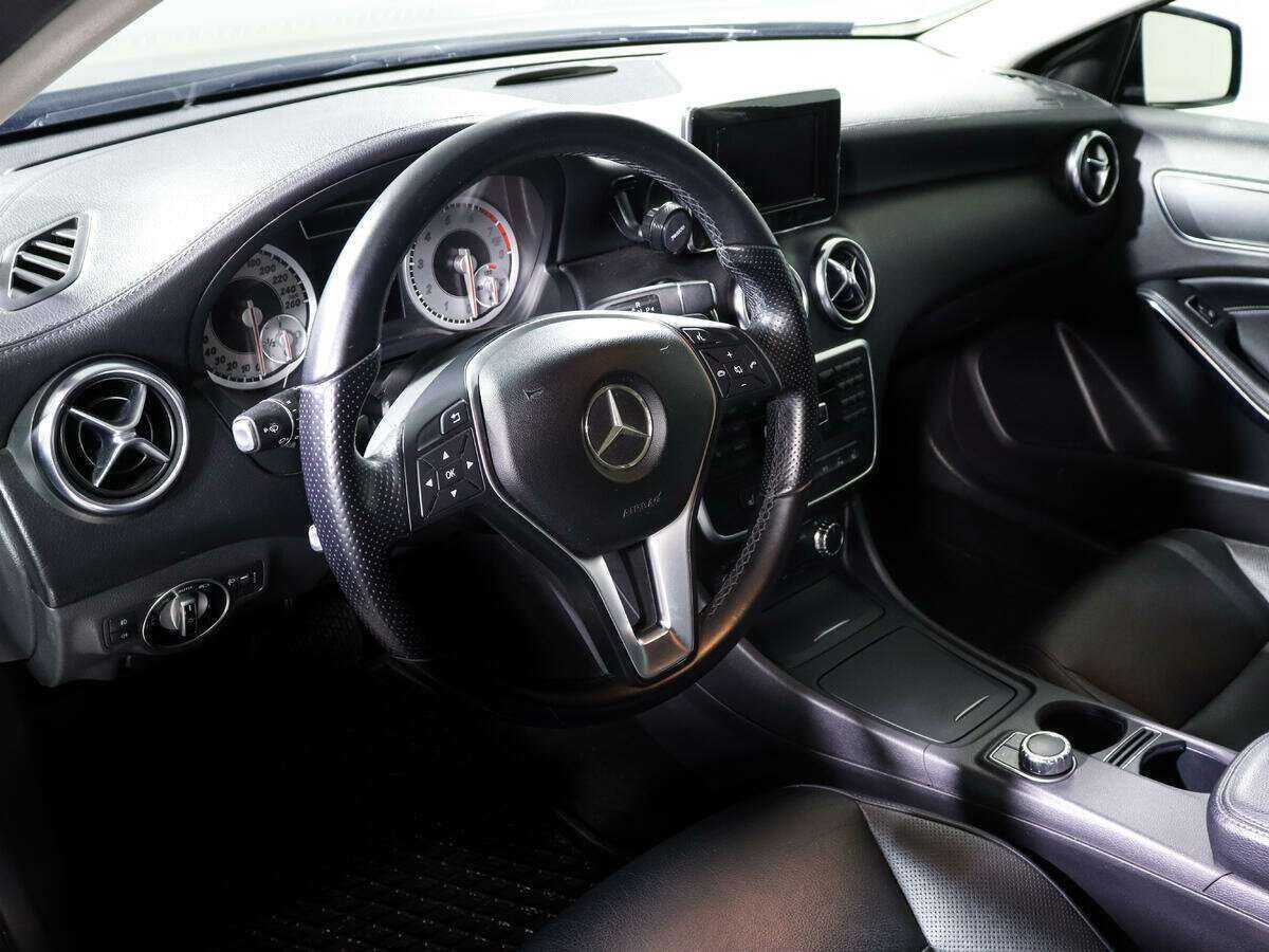 Mercedes-Benz A-Класс 2013 года с пробегом. Фото: #12