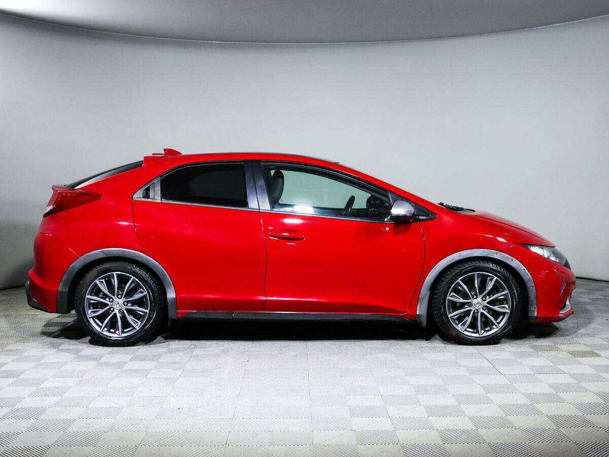 Б/У Хонда Цивик 2012 года. Фото: #3