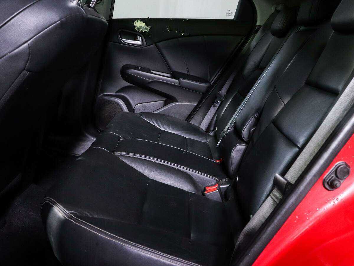 Б/У Хонда Цивик 2012 года. Фото: #8