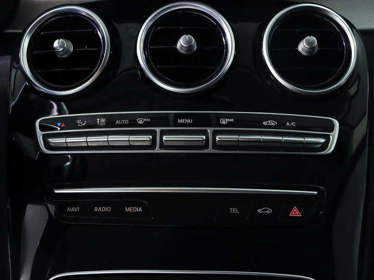 Mercedes-Benz C-Класс 2019 года с пробегом. Фото: #17