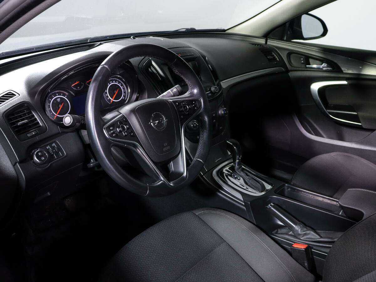 Б/У Опель Инсигния 2014 года. Фото: #11