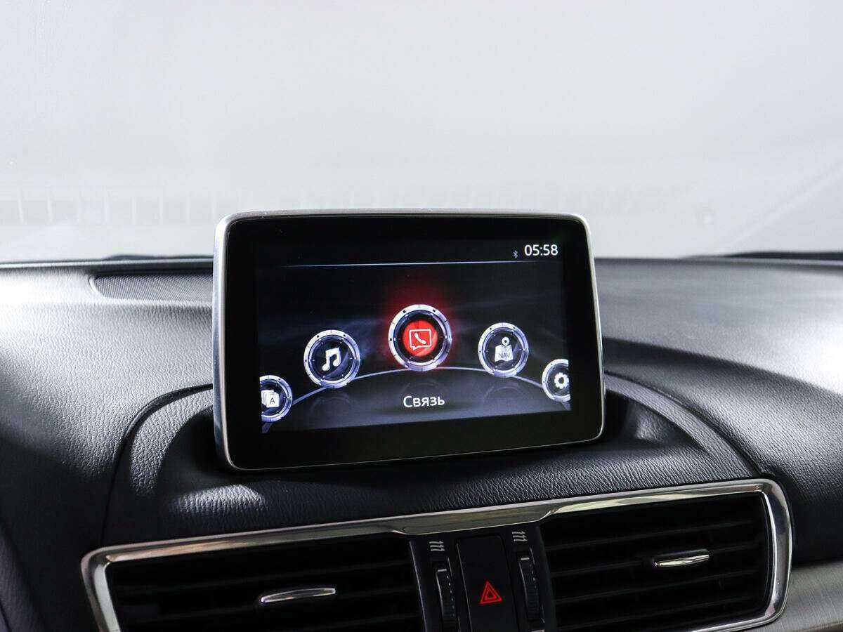 Б/У Мазда 3 2014 года. Фото: #12