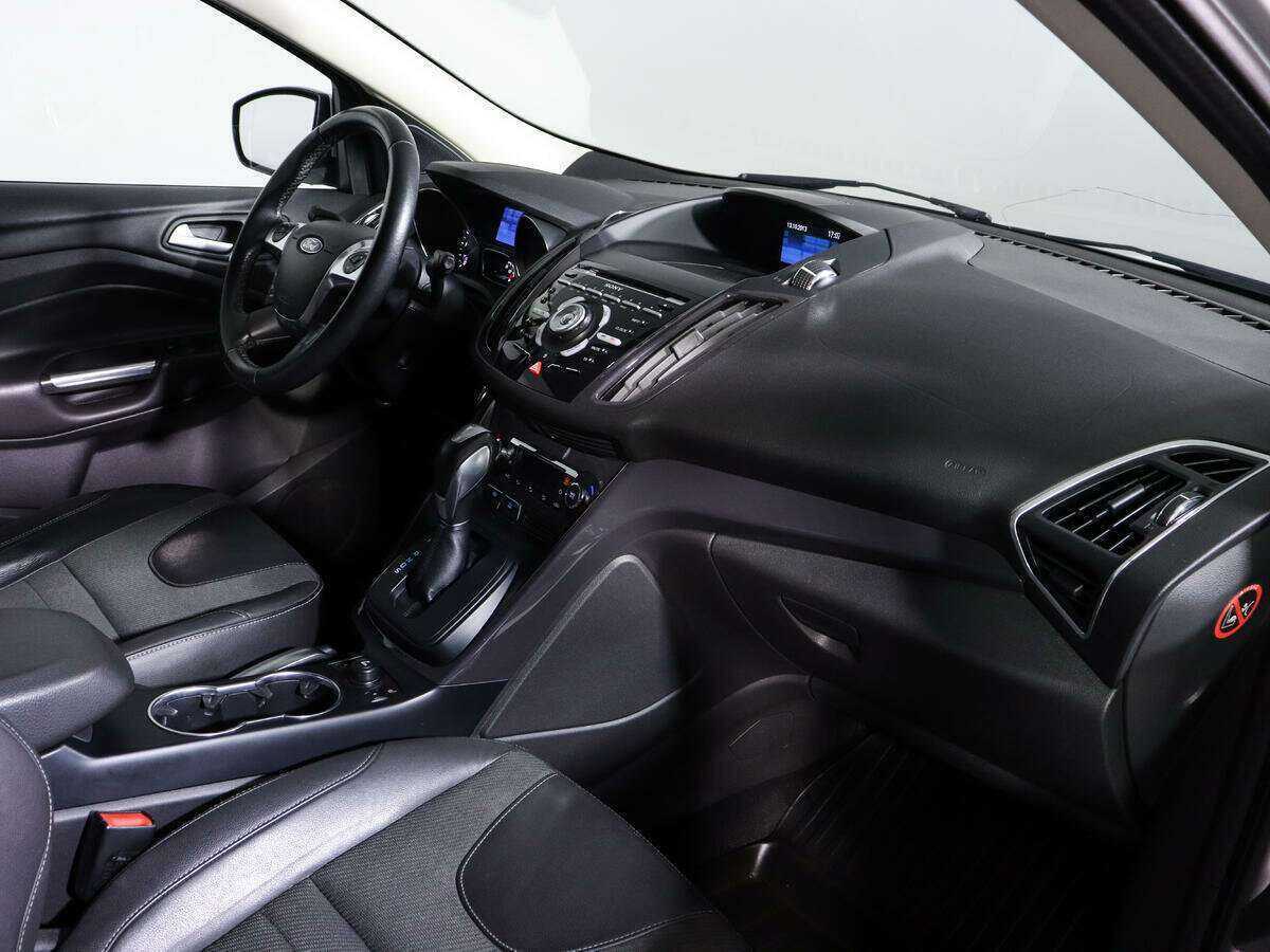 Б/У Форд Куга 2013 года. Фото: #6