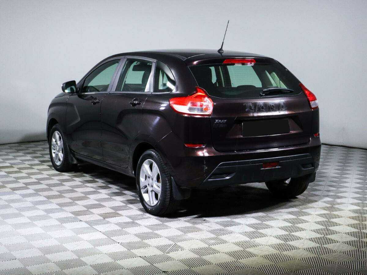 Б/У Лада (ВАЗ) ИКСРЭЙ 2017 года. Фото: #6