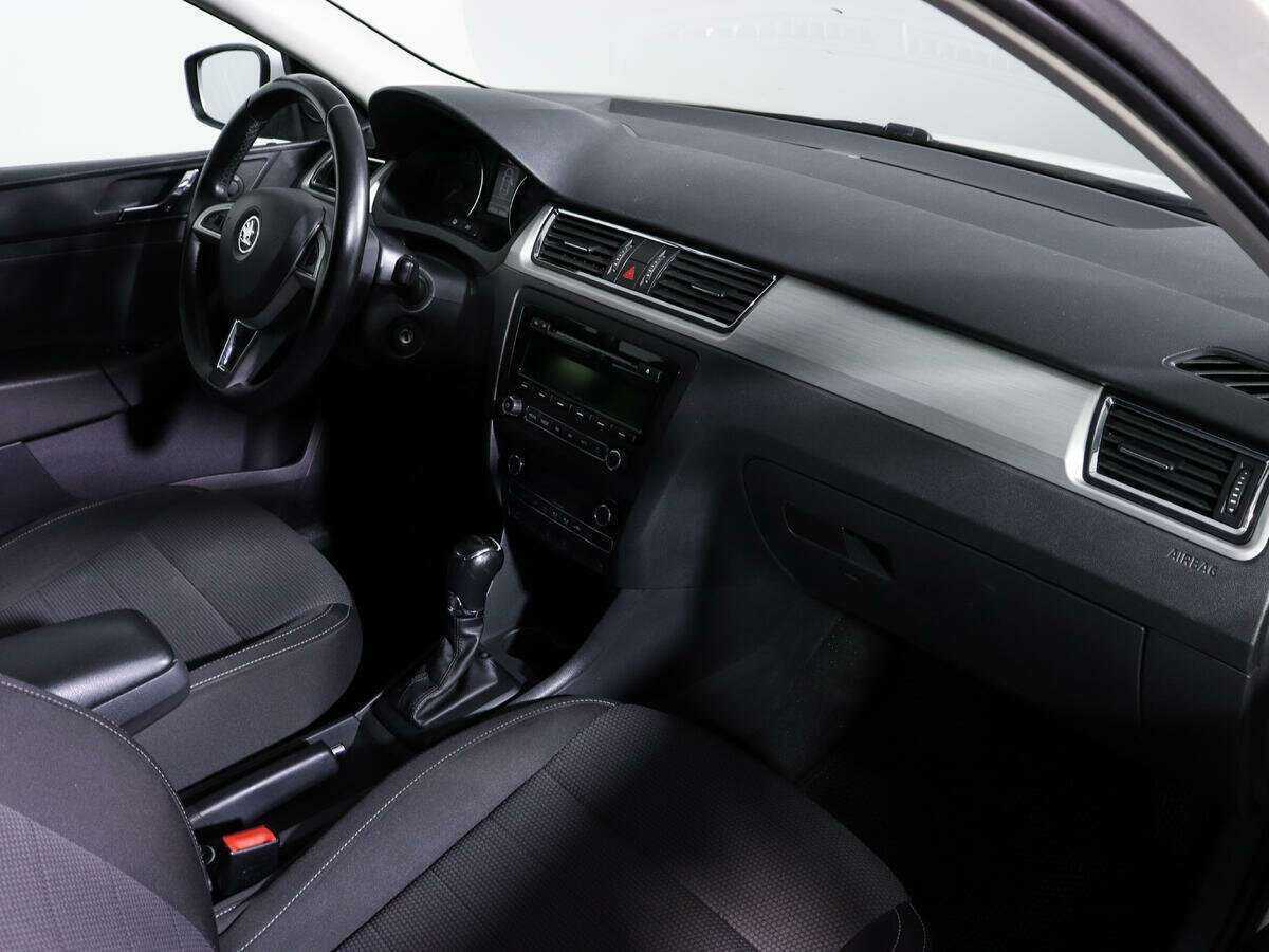 Б/У Шкода Рапид 2014 года. Фото: #7