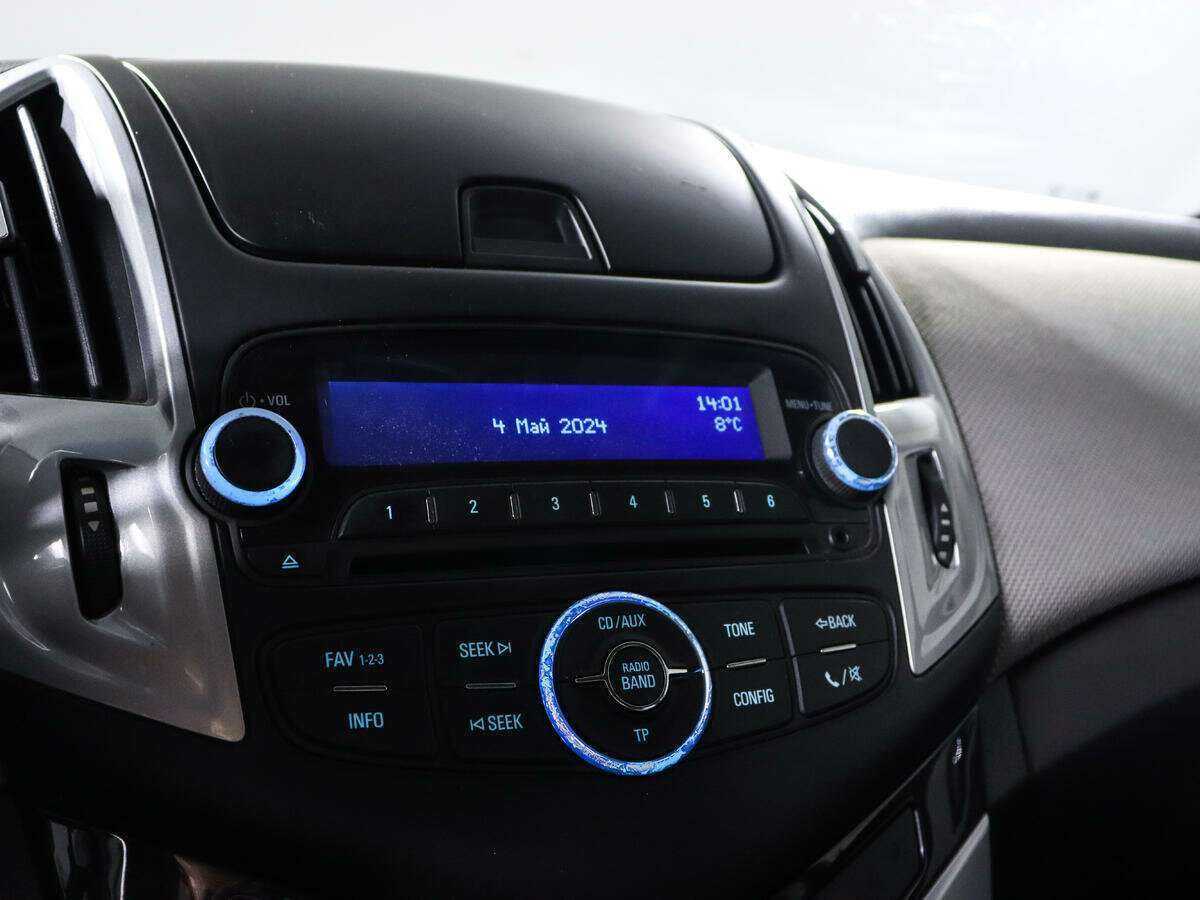 Б/У Шевроле Круз 2013 года. Фото: #11