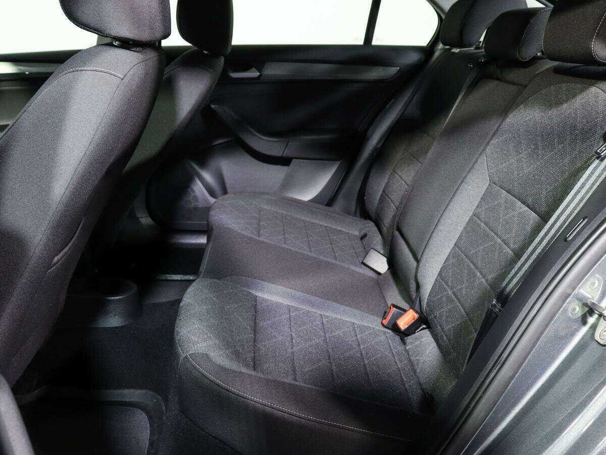 Б/У Фольксваген Поло 2021 года. Фото: #6