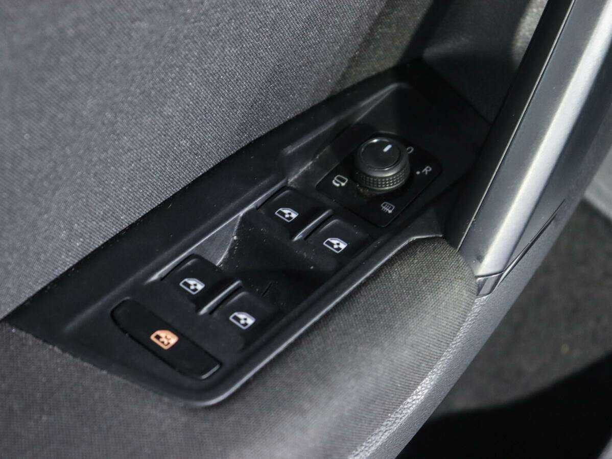 Volkswagen Tiguan 2020 года с пробегом. Фото: #15