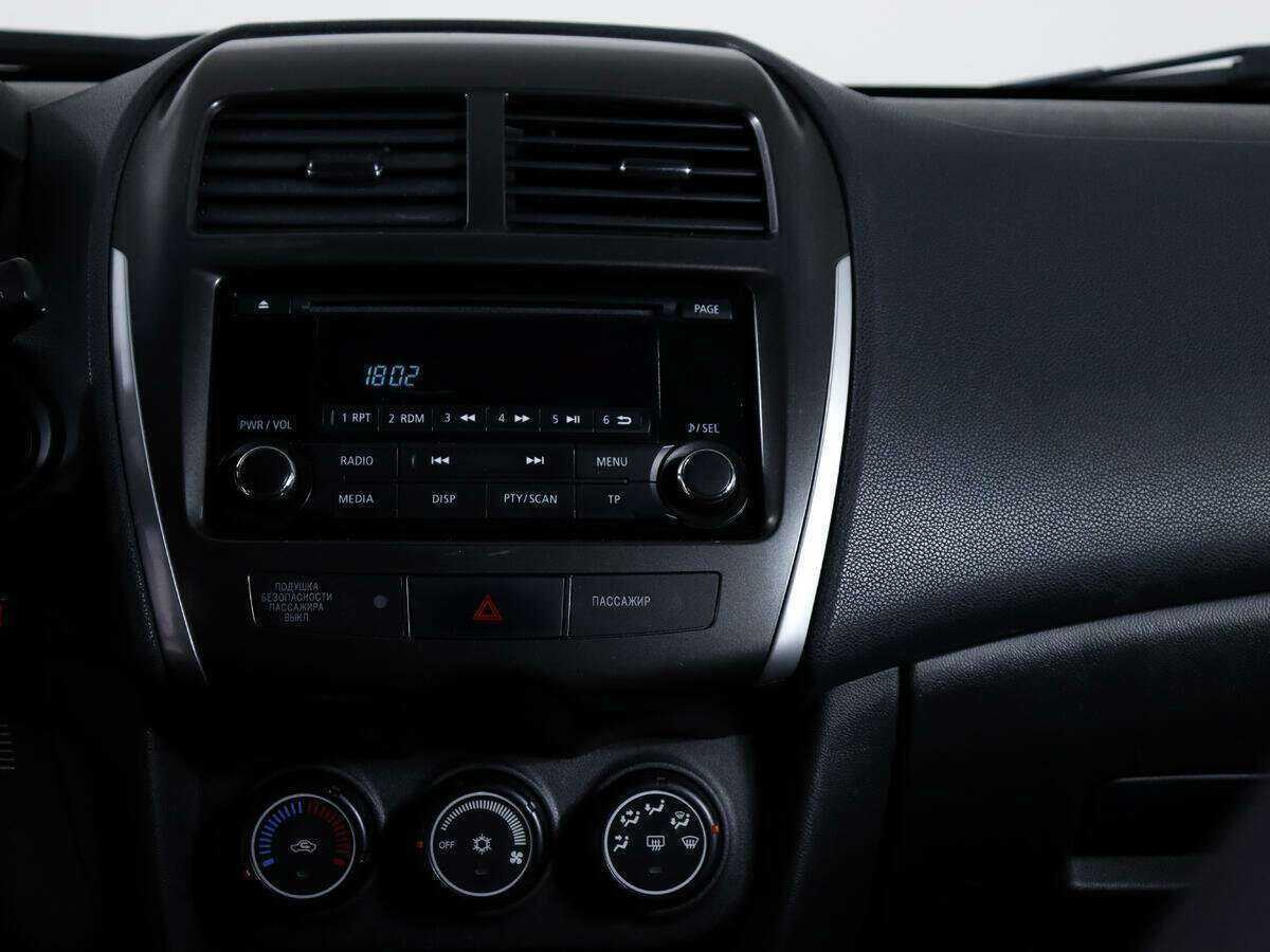 Б/У Митсубиши АС-Икс 2012 года. Фото: #12