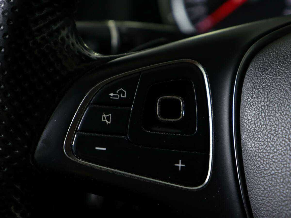 Mercedes-Benz E-Класс 2016 года с пробегом. Фото: #19