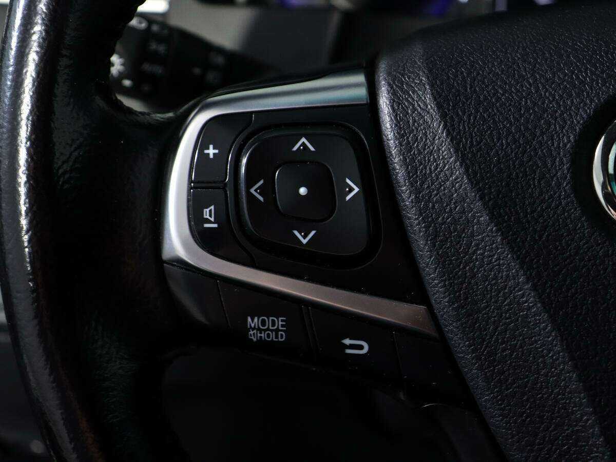 Toyota Camry 2017 года с пробегом. Фото: #18